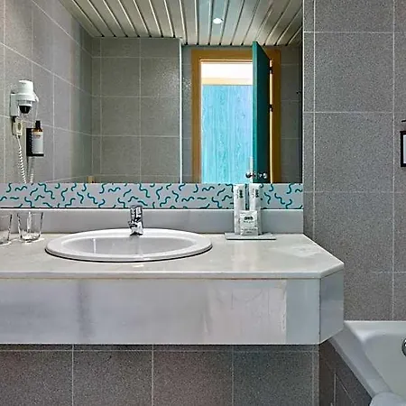 Hotel Sol By Melia Tenerife 4*